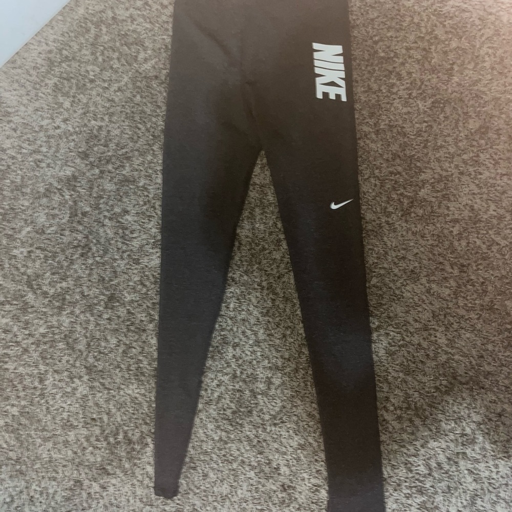 Nike leggings